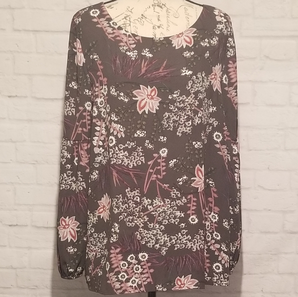 LOFT Grey and Pink Floral Long Sleeve Top, Size L